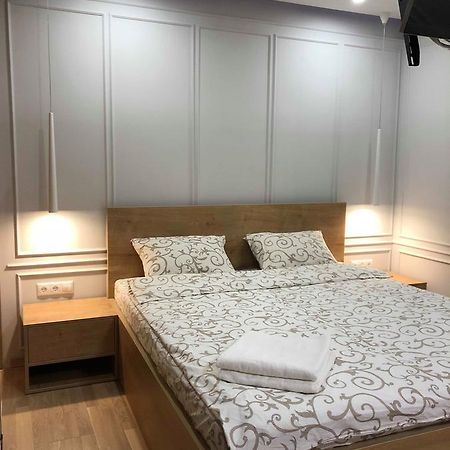 Lux Apartment Ruska Lviv Kültér fotó